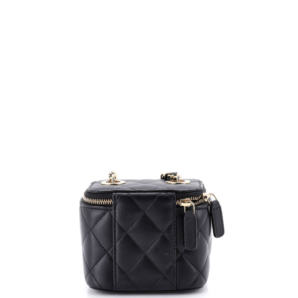 Chanel Vanity Case With Pearl Chain #251818C25B - Picture 3 of 7